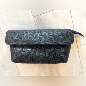 Very Rare • Clare V Gustav Black Honolulu Crossbody and Belt Textured Bag